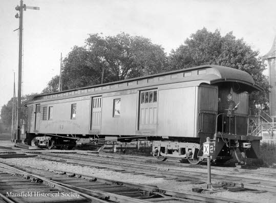 Combination Post Office and Baggage Car at Mansfield