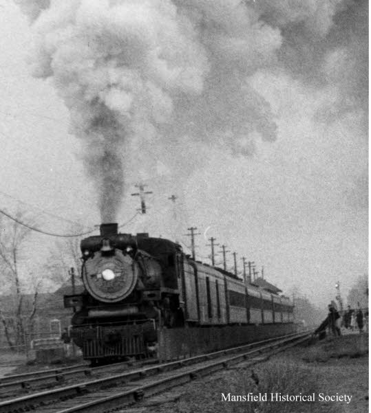 Locomotive, Last Steam Train through Mansfield (2)